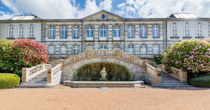 Visiter le Musée d'Art et d'Archéologie 2