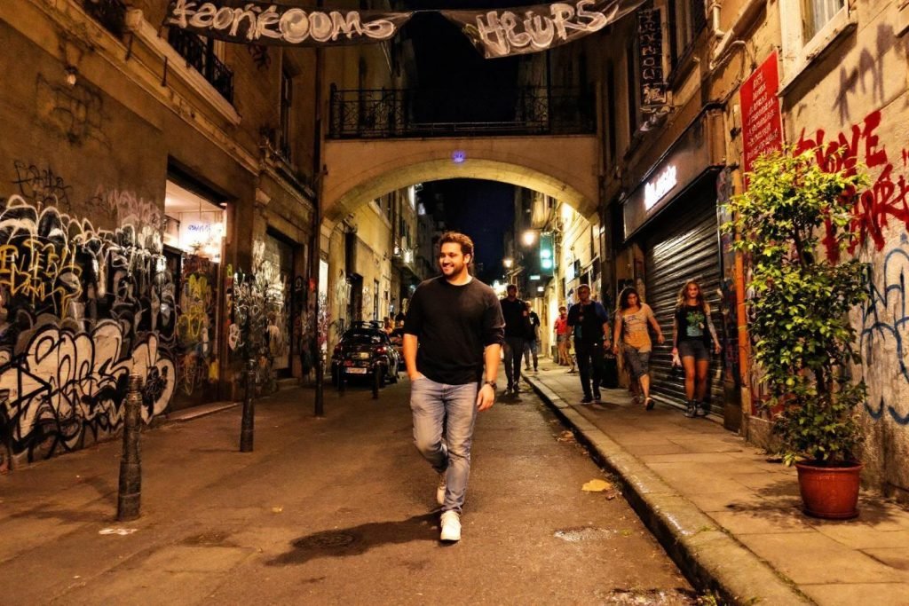 Quels points positifs reviennent le plus souvent dans les avis sur le quartier